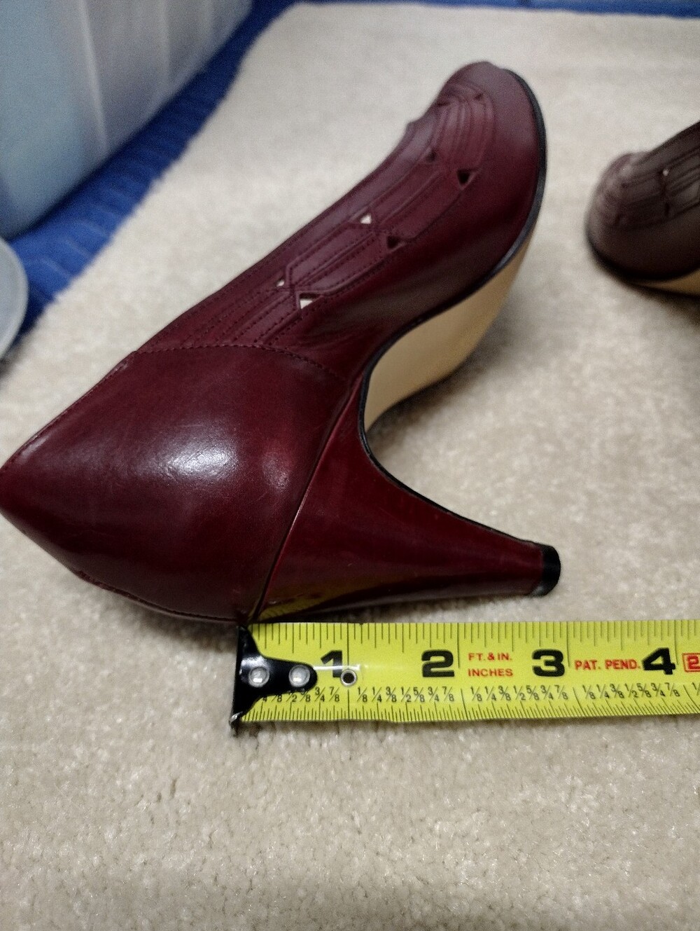 Vintage Bandolino Women's Red Peep Toe Shoes - Picture 14 of 14